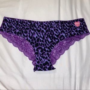 Victoria’s Secret pink panty